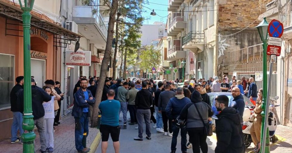 Ρουκετοπόλεμος στα πρόθυρα νευρικής κρίσης